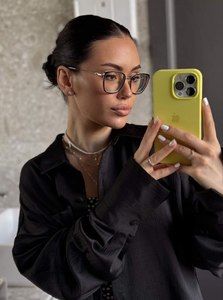 Meet your Posher, Alisha